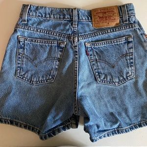 647 Levi Shorts